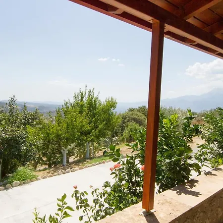 Apartment To Selas Sellasia